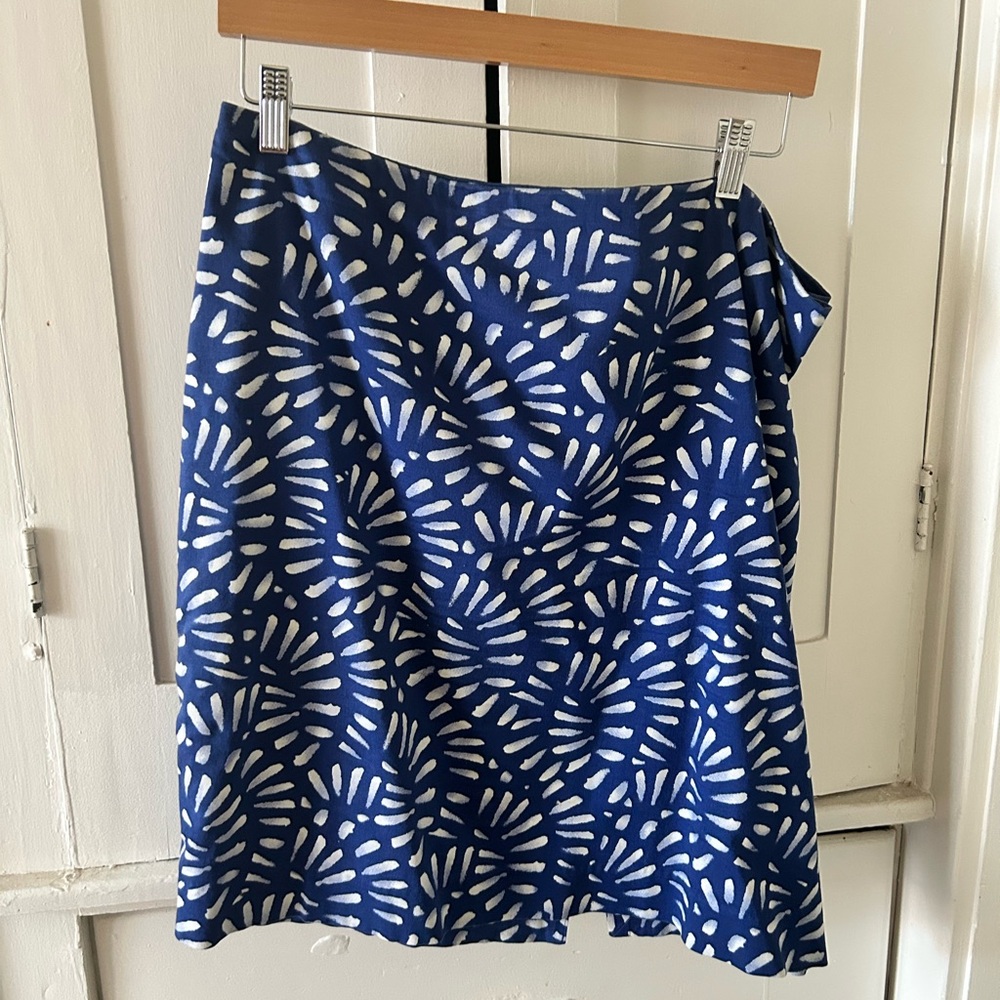The Limited Blue and White Pencil Skirt size 16